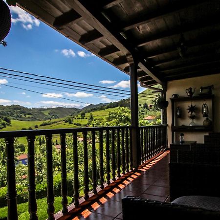Apartamentos 'Los Balcones De Nieda 2' Onís Eksteriør bilde